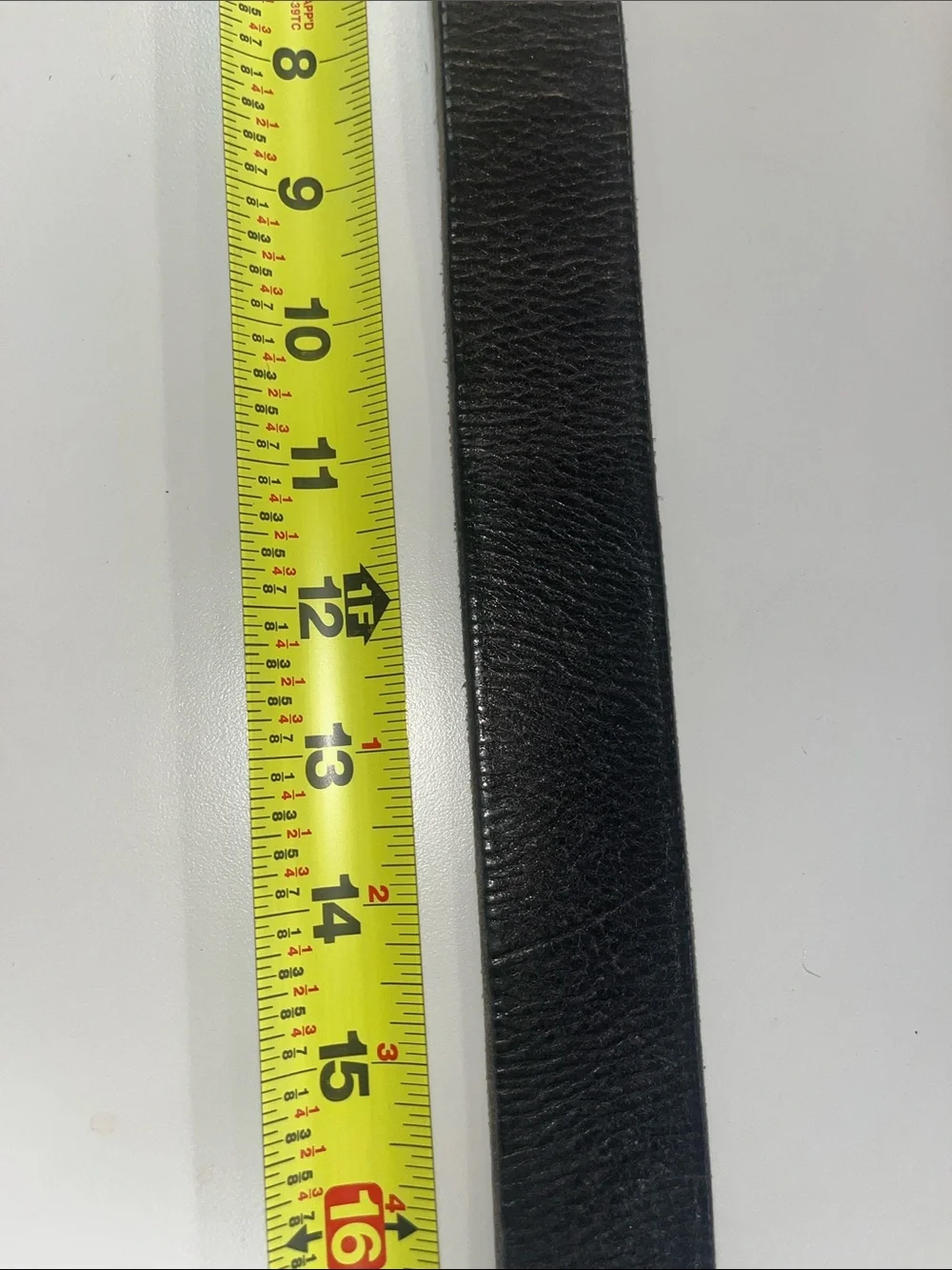 Source Unknown Black Leather Men's Belt with Silver Buckle